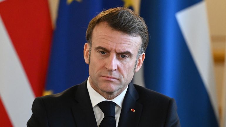 Emmanuel Macron lâché par ses alliés, Édouard Philippe pousse une présidentielle anticipée, Sébastien Lecornu à l'ultime tentative