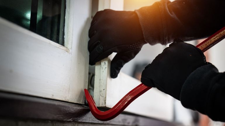 Une intelligence artificielle pour prédire les cambriolages dans certains quartiers : un projet flamand suscite le débat