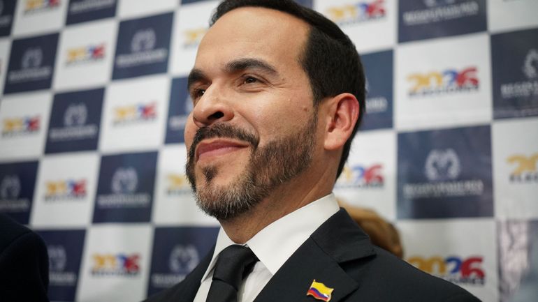 Qui est Abelardo de la Espriella, surnommé "El Tigre", l'avocat millionnaire qui pourrait faire basculer la Colombie à l'extrême droite ?