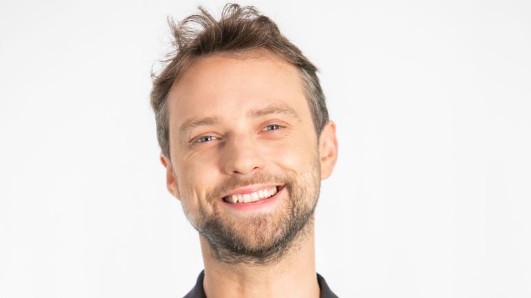 "Se taire, ça n’a jamais été du courage" affirme Simon Brunfaut à propos de la santé mentale masculine