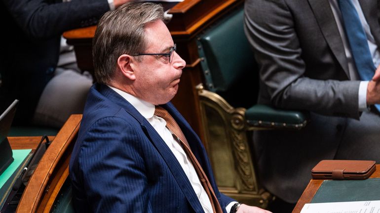 La dégradation de la note financière belge par Moody's n'étonne pas les économistes : "une sorte d'officialisation de choses qui sont connues"