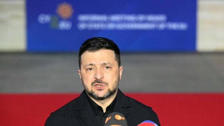 Guerre en Ukraine : les Européens tempèrent les ardeurs ukrainiennes d'adhésion à l'UE