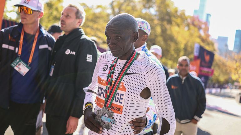 "Eliud Kipchoge World Tour" : la légende du marathon se lance un défi sur les 7 continents "Eliud Kipchoge World Tour" : la légende du marathon se lance un défi sur les 7 continents