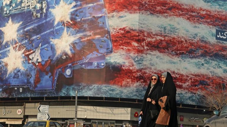 Iran : face au déploiement d'un porte-avions américain dans le Golfe, Téhéran met en garde contre une intervention