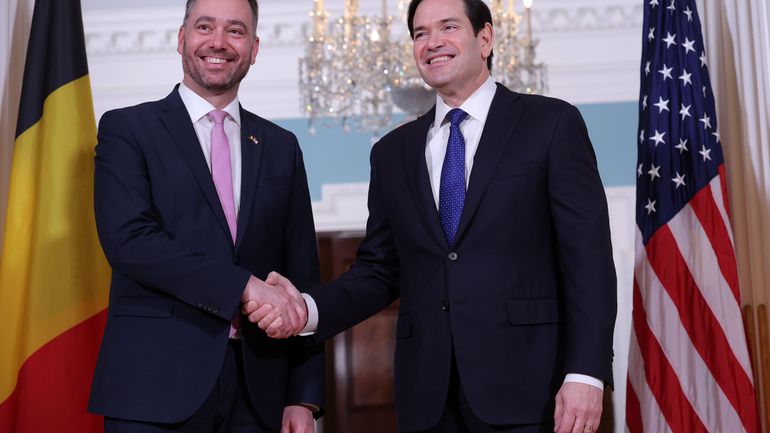 "On ne peut tolérer qu'il y ait la moindre violation de l'intégrité territoriale du Groenland", a déclaré Maxime Prévot devant le Secrétaire d'Etat américain