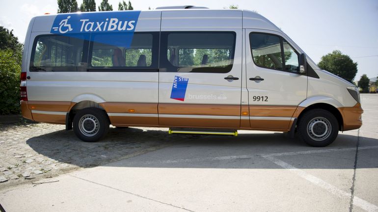 Les minibus de la Stib à destination des personnes à mobilité réduite disparaissent au profit de taxis