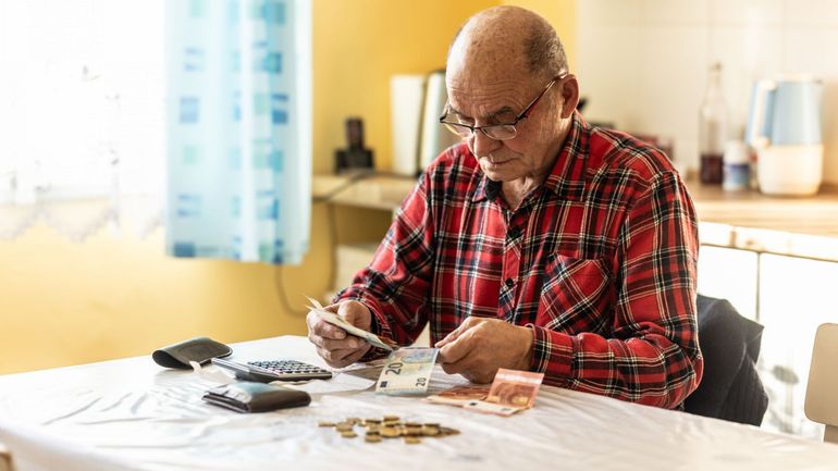 De nombreux retraités dépensent plus que leur pension légale