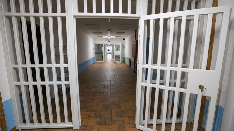 Surpopulation carcérale : le service minimum d'application dans les prisons à partir de lundi