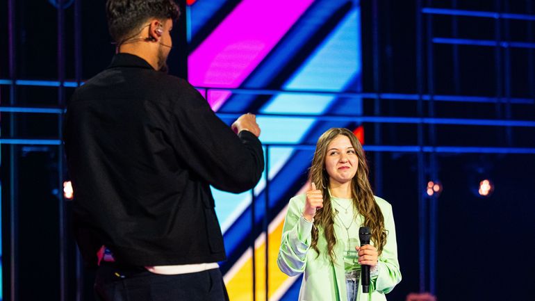 Ornella, originaire de Tubize, décroche les 4 buzz et réalise enfin son rêve en intégrant The Voice Kids Ornella, originaire de Tubize, décroche les 4 buzz et réalise enfin son rêve en intégrant The Voice Kids