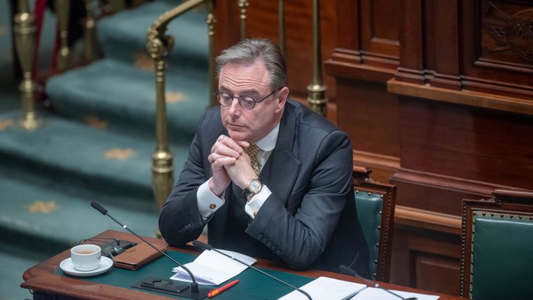 Bart De Wever a son compte à rebours pour le budget fédéral : soit il a un accord jeudi, soit il se rend chez le Roi