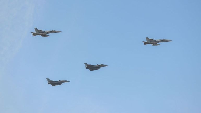 Guerre au Moyen-Orient : le Koweït visé par des missiles et des drones iraniens