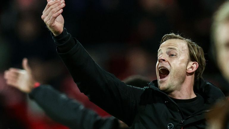 Vincent Euvrard préface Standard – Zulte : "C’est une équipe en confiance totale qui combine bons résultats et bon football" Vincent Euvrard préface Standard – Zulte : "C’est une équipe en confiance totale qui combine bons résultats et bon football"