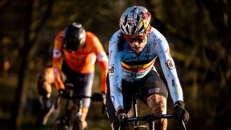 Le programme de Wout van Aert en cyclocross est connu : 8 courses, 5 duels avec Van der Poel et pas de Mondiaux