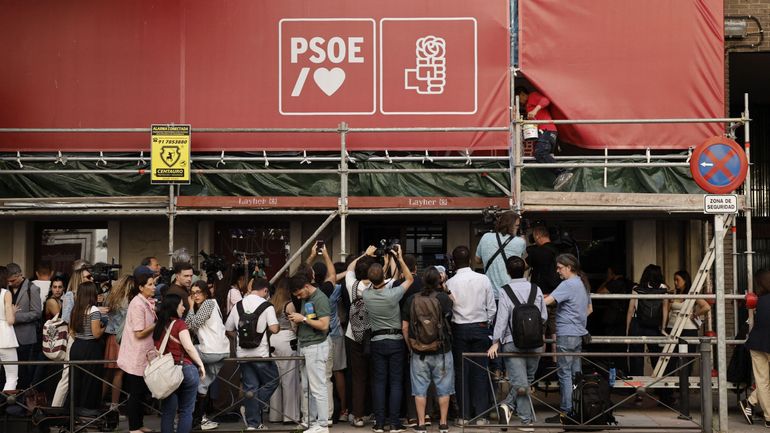 Espagne : la Garde civile au siège du Parti socialiste pour l'enquête sur une ex-militante