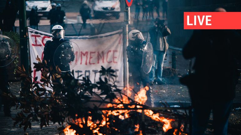 Direct – Grogne des agriculteurs : la place du Luxembourg évacuée par la police, ralentissements sur le ring de Bruxelles Direct – Grogne des agriculteurs : la place du Luxembourg évacuée par la police, ralentissements sur le ring de Bruxelles