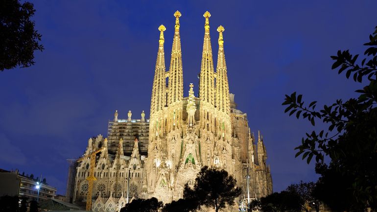 Gaudí, "architecte de Dieu" et symbole du tourisme