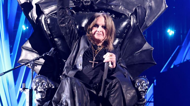 Ozzy Osbourne honoré à titre posthume par sa ville natale de Birmingham Ozzy Osbourne honoré à titre posthume par sa ville natale de Birmingham