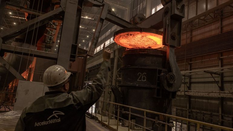 Guerre en Ukraine : ArcelorMittal ne peut pas relancer son aciérie en Ukraine après les attaques russes