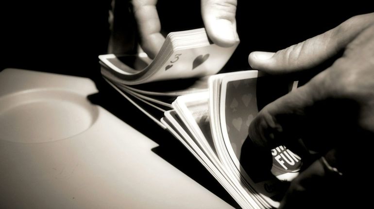 L’art et la manière de mélanger un paquet de cartes