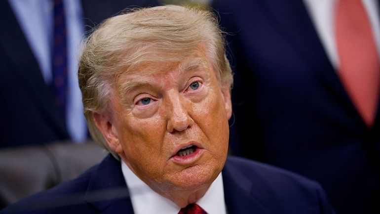 Guerre en Ukraine : Donald Trump affirme que ses émissaires se rendent à Moscou et à Kiev avec un plan