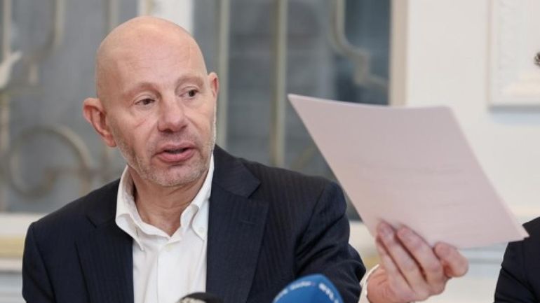 Le Conseil d’État annule le refus de la province de réintégrer l’ex-greffier Frédéric Janssens Le Conseil d’État annule le refus de la province de réintégrer l’ex-greffier Frédéric Janssens