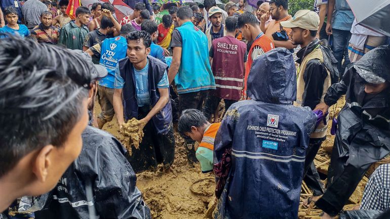 "Les passeurs n'ont aucun scrupule" : plus de 500 réfugiés Rohingyas auraient trouvé la mort au large de la Birmanie