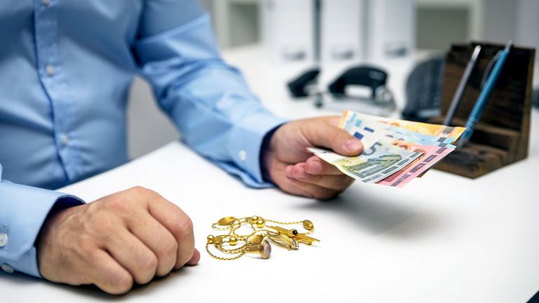 L'inspection économique mène des contrôles supplémentaires contre les mauvaises pratiques des négociants en or