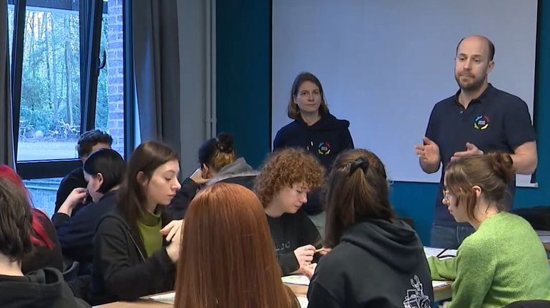Clap de fin pour le service citoyen : le dispositif fédéral supprimé après à peine plus d’un an d’existence Clap de fin pour le service citoyen : le dispositif fédéral supprimé après à peine plus d’un an d’existence