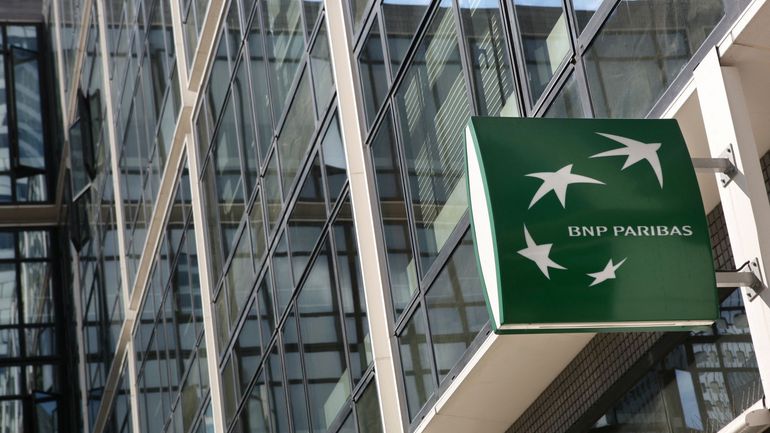 Les comptes de la fonction publique fédérale passent de Bpost à BNP Paribas Fortis Les comptes de la fonction publique fédérale passent de Bpost à BNP Paribas Fortis
