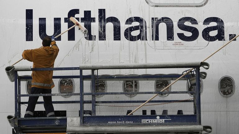 Aéronautique en Allemagne : des centaines de vols Lufthansa annulés ce vendredi en raison d'une grève