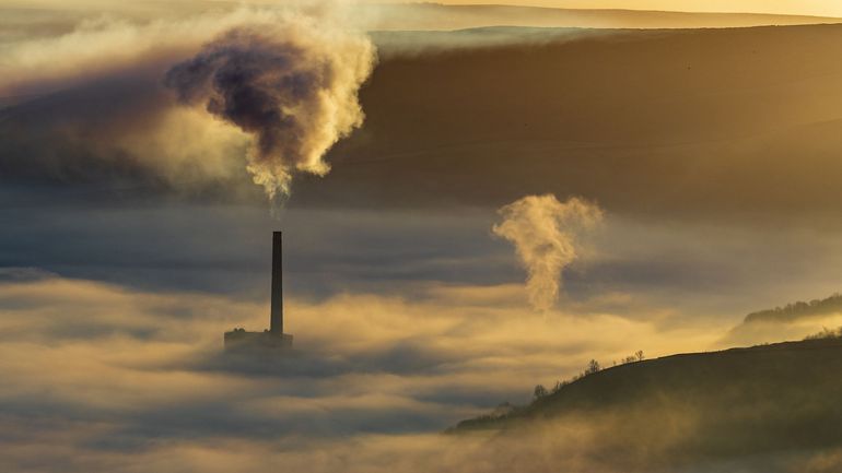 L'UE arrache un accord sur la réduction des gaz à effet de serre pour 2040, la Belgique s'abstient