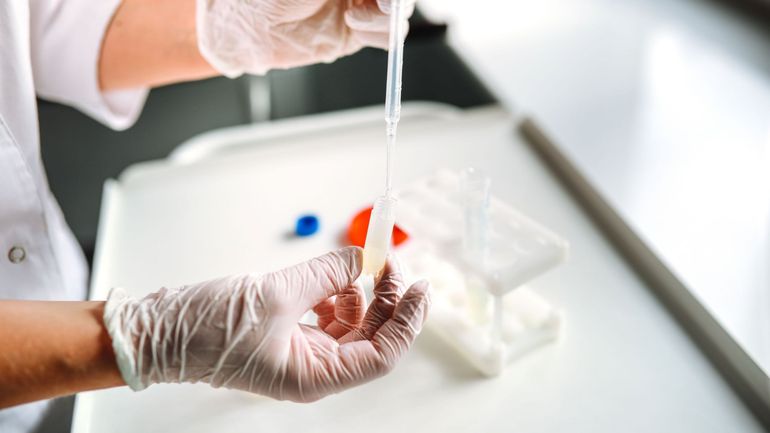 Sept centres de fertilité ont dépassé la limite des dons de sperme selon la VRT