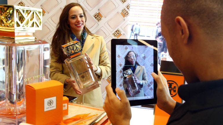 Une petite révolution modifie la manière de vendre du parfum