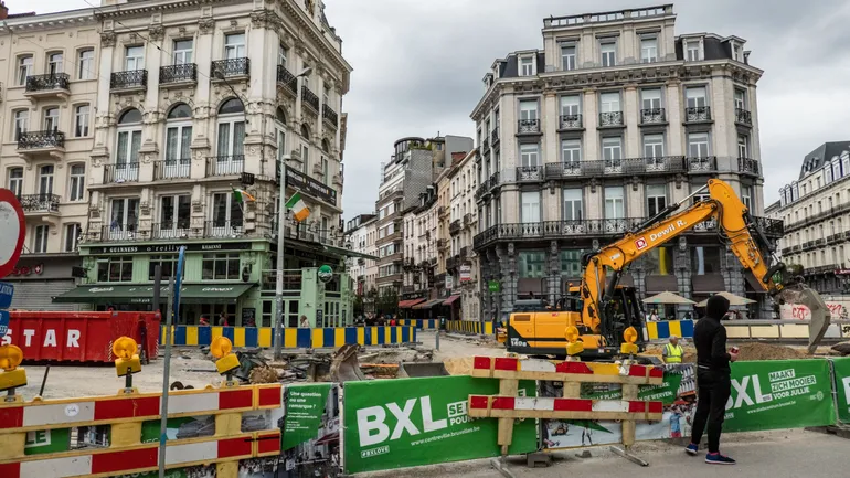Chantier de construction du centre piétonnier à Bruxelles en 2019