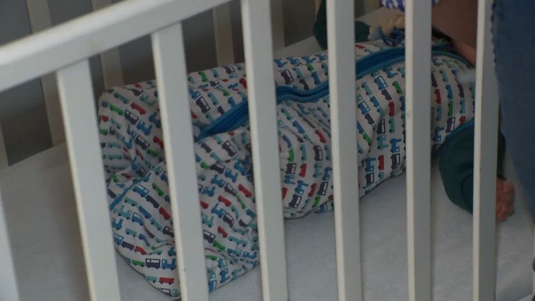 Comment rendre le sommeil du nourrisson le plus sûr possible