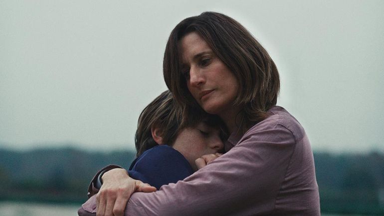 Les critiques d’Hugues Dayez : "Les enfants vont bien", un émouvant drame familial signé par un jeune prodige