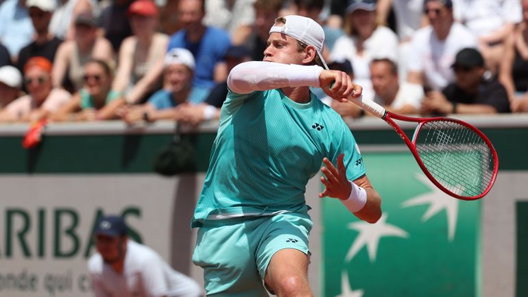 Direct vidéo - Roland-Garros : Tomas Machac - Zizou Bergs, entrée en lice coriace (6-4)
