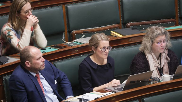 "C'est mon devoir de mettre en garde contre l'effet domino" : l'évacuation de 13 étudiants boursiers de Gaza vers la Belgique divise l'Arizona