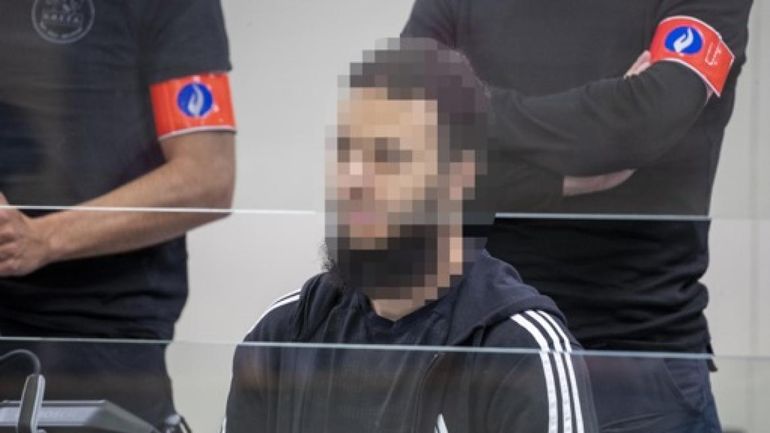 Salah Abdeslam restera placé à l'isolement, tranche la justice administrative française