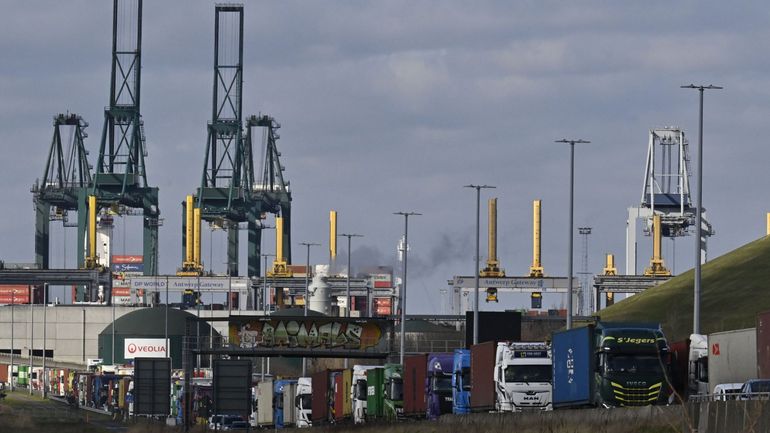 Contraceptifs américains bloqués en Belgique : un deuxième site de stockage existe à Kallo, près du port d'Anvers