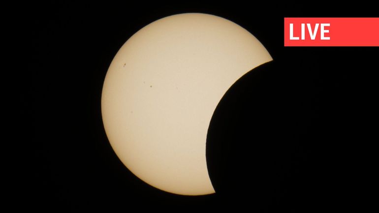 Direct - Éclipse : l'éclipse solaire a débuté, suivez notre émission spéciale