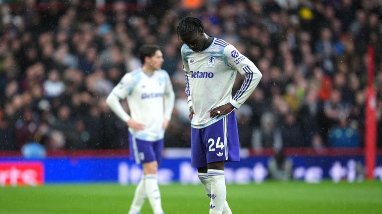 Europa League : Amadou Onana sort sur blessure face à Nottingham, 