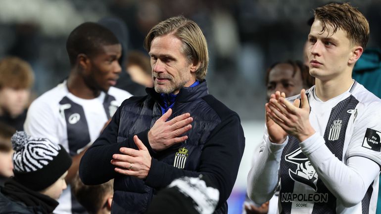 L'exploit potentiel de Charleroi face à l'Union... douché par le VAR : "Un petit goût de trop peu" L'exploit potentiel de Charleroi face à l'Union... douché par le VAR : "Un petit goût de trop peu"