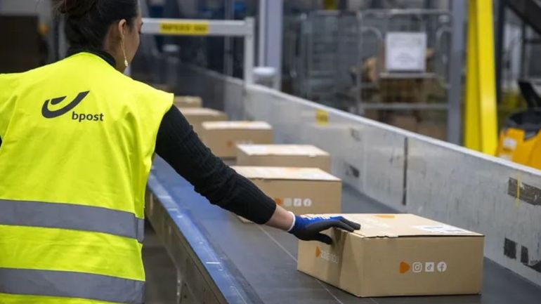 Grève chez Bpost : les services postaux toujours perturbés ce mardi, plusieurs centres de distribution encore bloqués, surtout dans les grandes villes