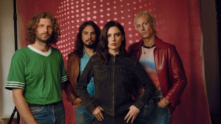 Disorder : une interview exclusive du groupe britannique Wolf Alice dans les coulisses du Cirque Royal Disorder : une interview exclusive du groupe britannique Wolf Alice dans les coulisses du Cirque Royal