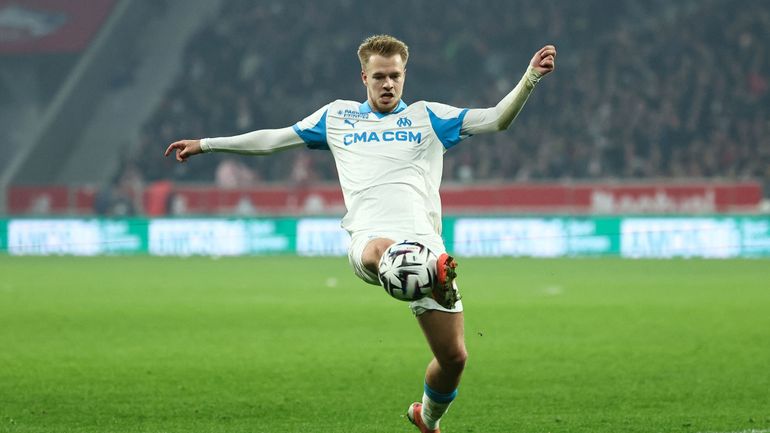 Ligue des Champions : "présent et futur" de l’Olympique de Marseille, Arthur Vermeeren doit "mettre un peu de physique" Ligue des Champions : "présent et futur" de l’Olympique de Marseille, Arthur Vermeeren doit "mettre un peu de physique"