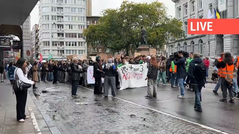 Direct - Mobilisation étudiante : des centaines d'étudiants ont défilé dans le calme dans les rues de Liège ce jeudi matin