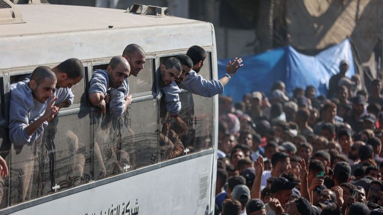 Guerre au Proche-Orient : Israël annonce avoir libéré lundi 1.968 détenus en échange des 20 otages vivants relâchés par le Hamas
