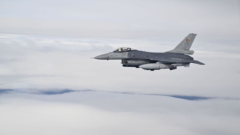 Quatre F-16 belges et une centaine de militaires déployés en Islande pour sécuriser l'espace aérien