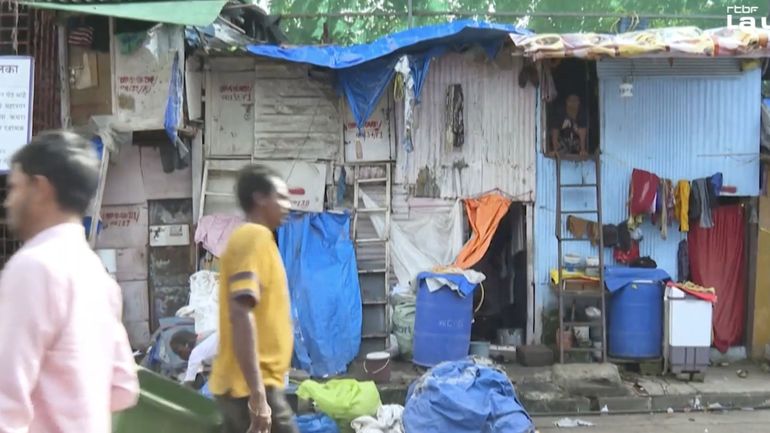 Inde : le bidonville qui a servi de décor au film "Slumdog Millonaire" est à vendre